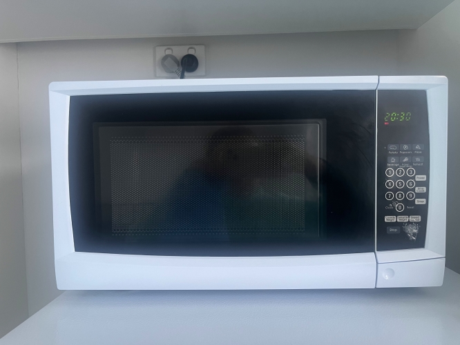 Second-hand Anko Microwave - Photo 1)