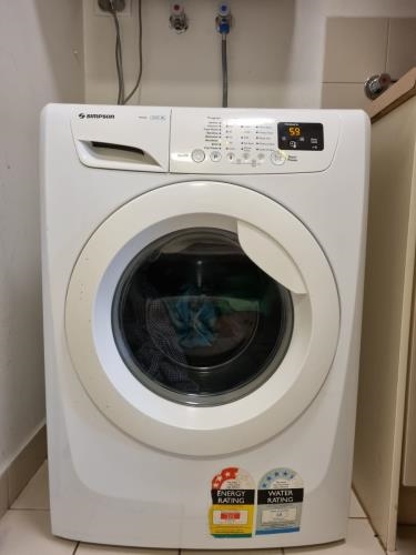 Second-hand Simpson 8kg Front Load Washing Machine