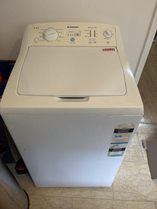 Second-hand Simpson 5.5kg Top Load Washing Machine