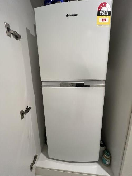 Second-hand Westinghouse 230L Top Mount Fridge