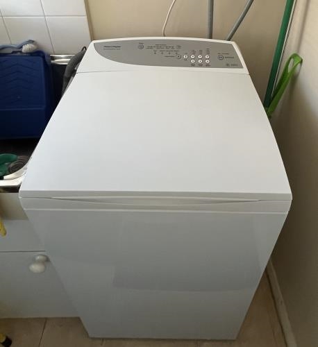 Second-hand Fisher & Paykel 6kg Top Load Washing Machine