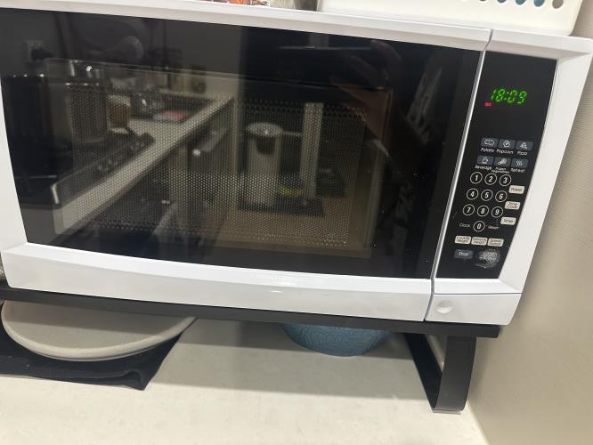 Second-hand Microwave - Photo 1)