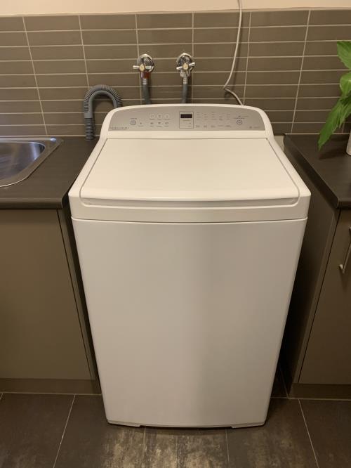 Second-hand Fisher & Paykel 8.5kg Top Load Washing Machine