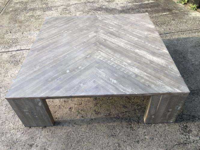 Second-hand Stylish Coffee Table