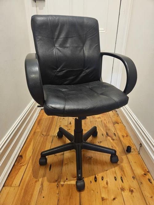 Second-hand Office Swivel Chair - Photo 1)