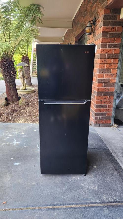 Second-hand Chiq 202L Top Mount Fridge