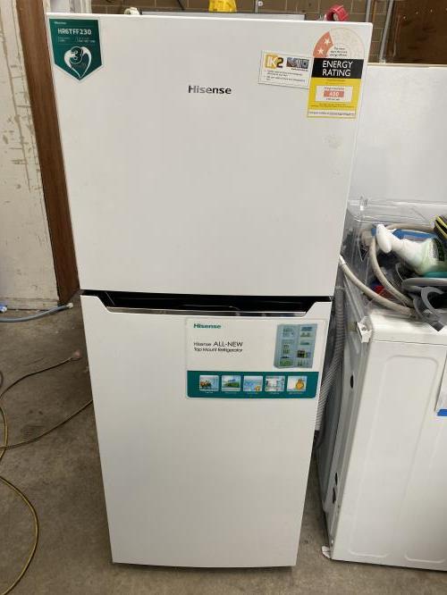 Second-hand Hisense 230L Top Mount Fridge