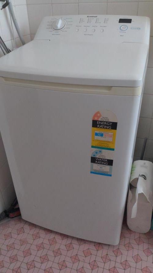 Second-hand Simpson 5.5kg Top Load Washing Machine