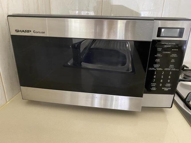 Second-hand Sharp Microwave - Photo 1)