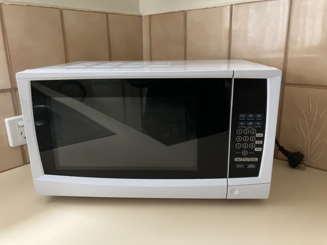 Second-hand Anko Microwave - Photo 1)