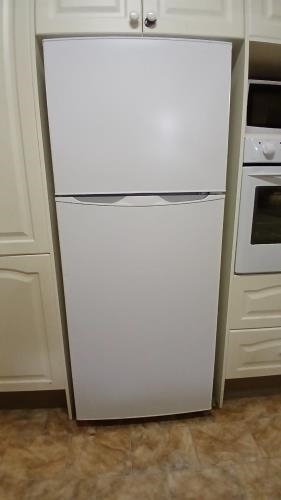 Second-hand Kogan 400L Top Mount Fridge