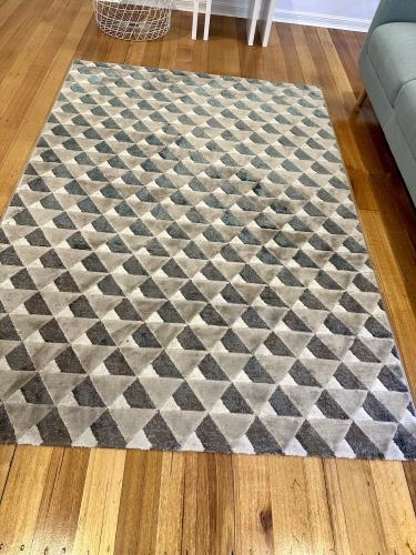 Second-hand Modern Rug