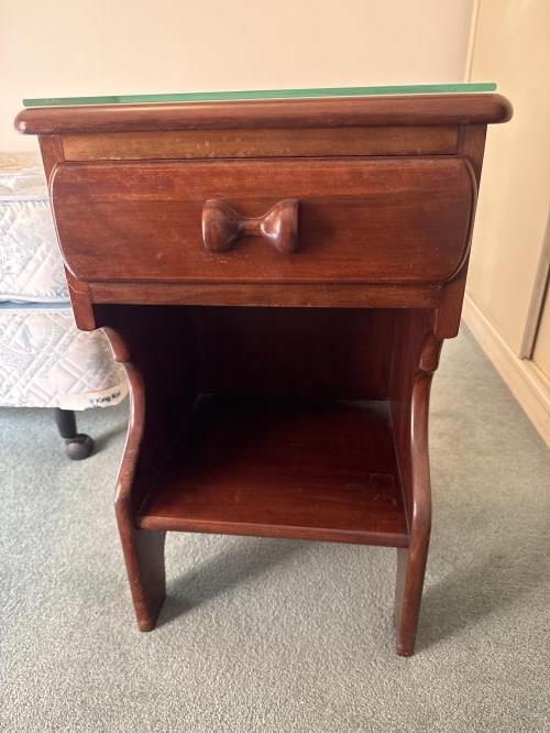 Second-hand Bedside Table