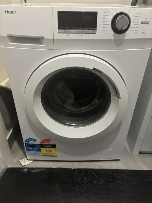 Second-hand Haier 7.5kg Front Load Washing Machine