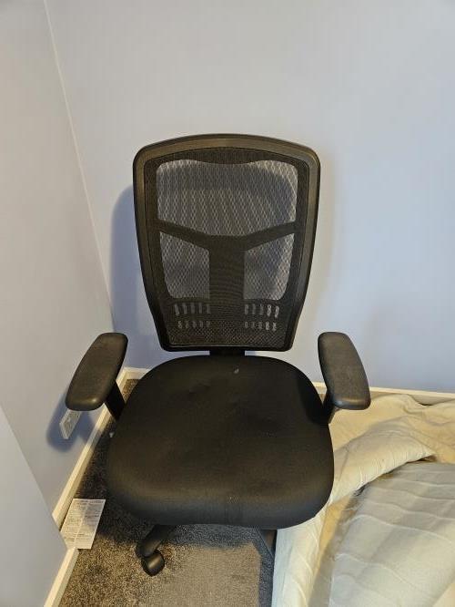 Second-hand Office Swivel Chair