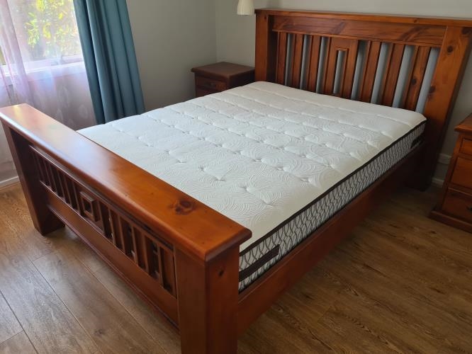 Second-hand Queen Size Bed Frame