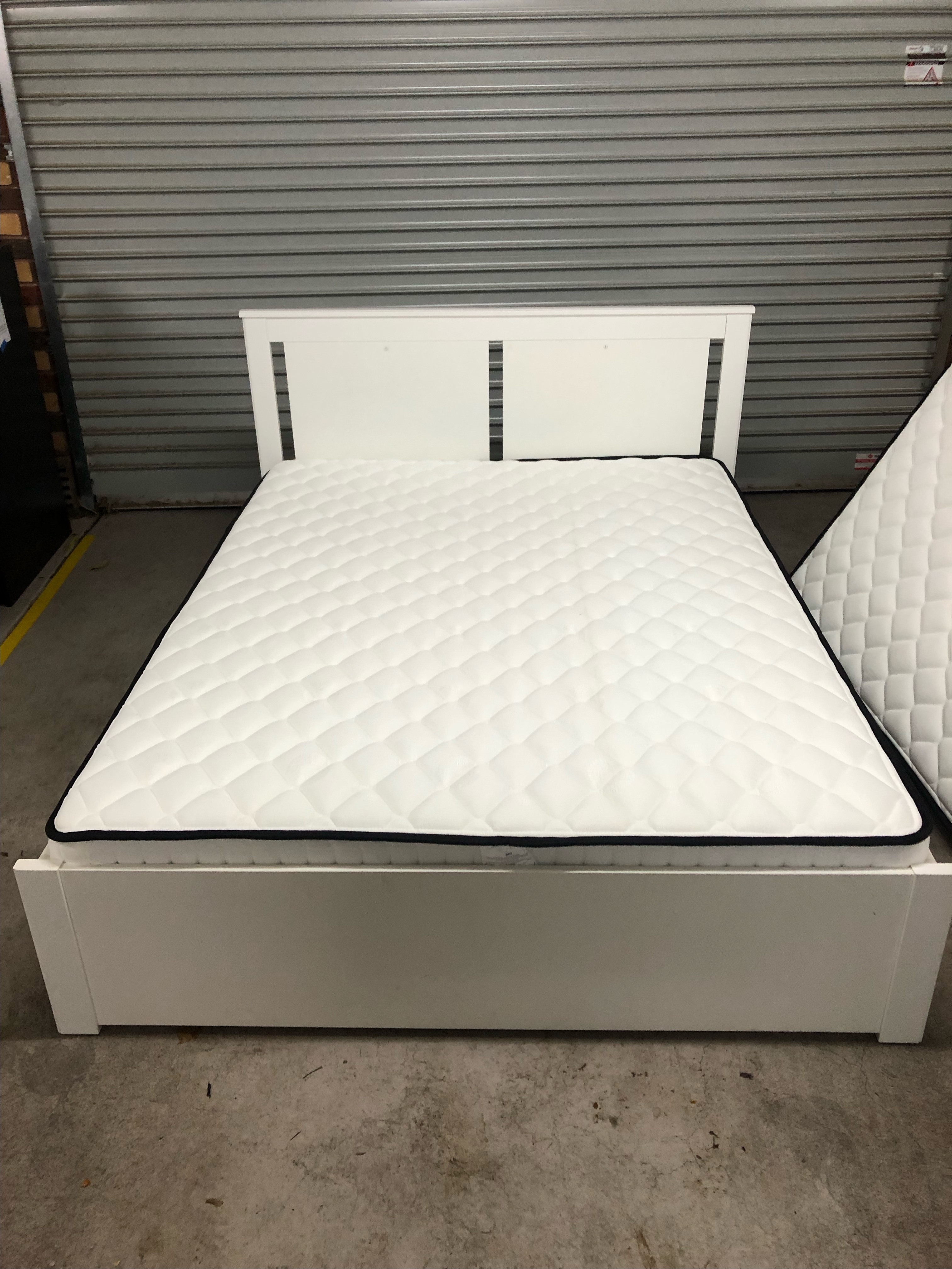 Queen Spring Mattress (Bed frame not included)