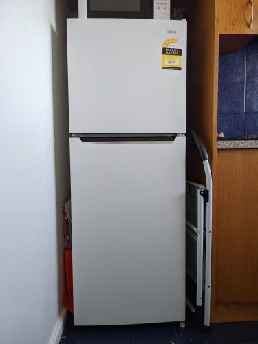 Second-hand Chiq 202L Top Mount Fridge