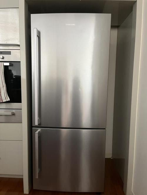 Second-hand Samsung 450L Bottom Mount Fridge