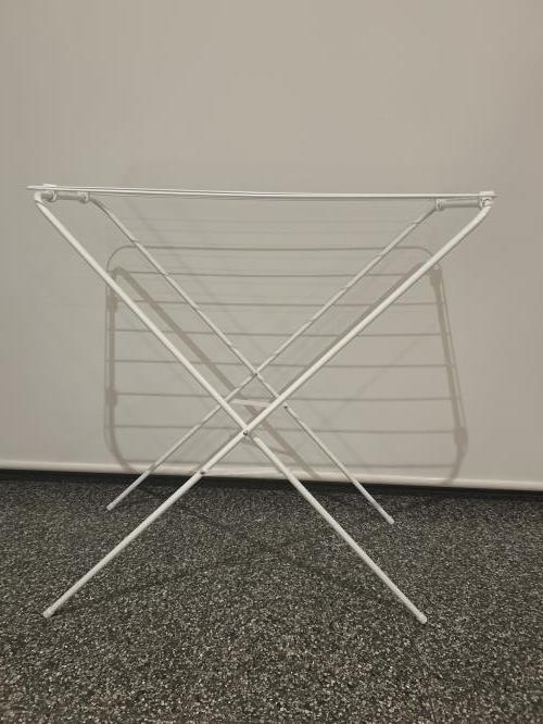 Second-hand Clothes Airer