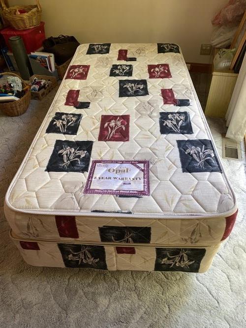 Second-hand Single Bed Base with Matching Mattress