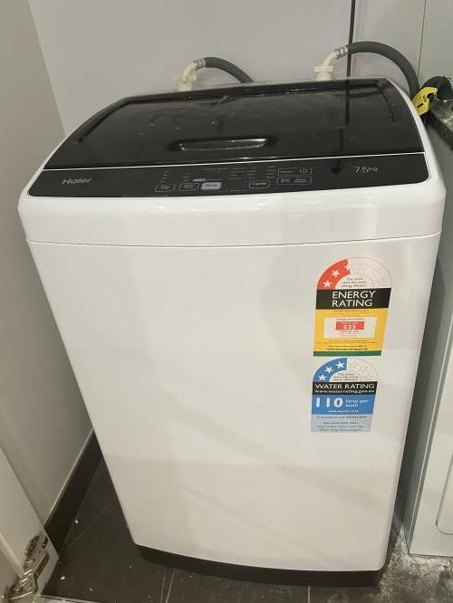 Second-hand Haier 7.5kg Top Load Washing Machine