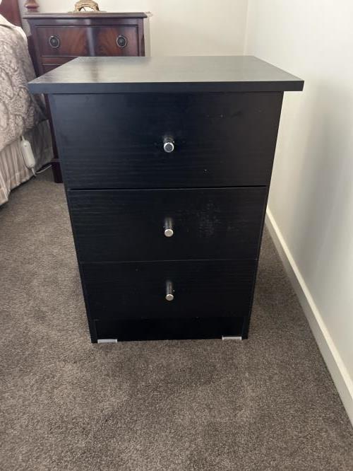 Second-hand Bedside Table