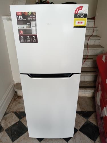 Second-hand TCL 198L Top Mount Fridge