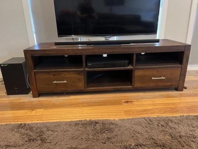 Second-hand Entertainment Unit