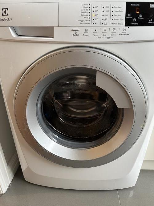 Second-hand Electrolux 7kg Front Load Washing Machine