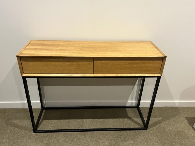 Second-hand Hall Table