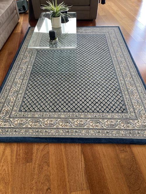 Second-hand Rug