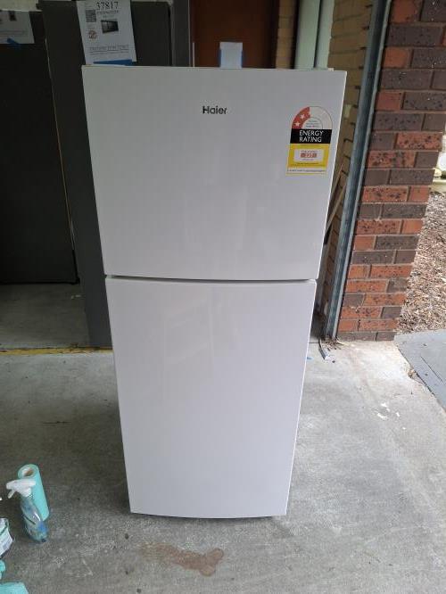 Second-hand Haier 222L Top Mount Fridge