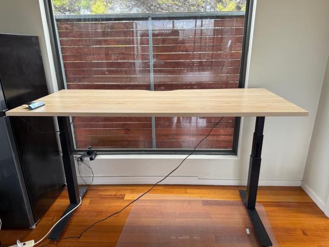 Second-hand Electric Sit-Stand Desk
