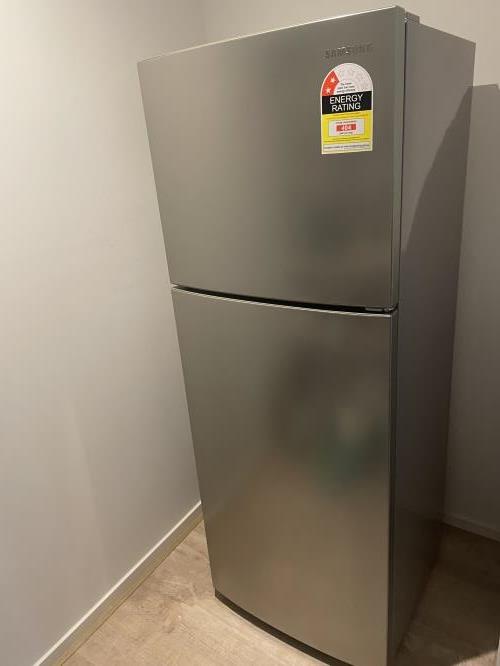 Second-hand Samsung 296L Top Mount Fridge