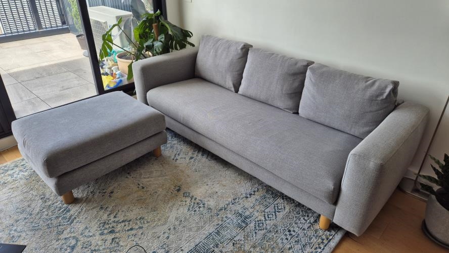 Second-hand Sofa with Ottoman