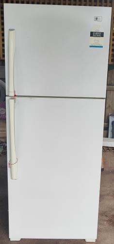 Second-hand LG 422L Top Mount Fridge