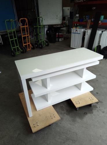 Second-hand Stunning Side Table