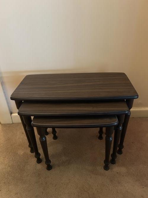 Second-hand Set of 3 Side Tables