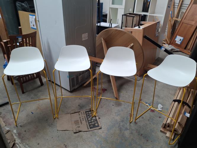 Second-hand Set of 4 Stools