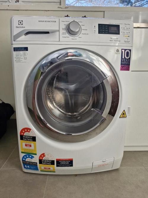 Second-hand Electrolux 7.5kg / 4.5kg Washer-Dryer Combo