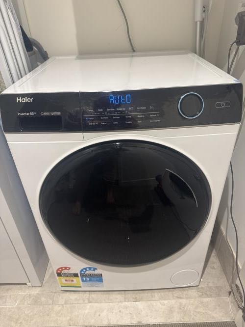 Second-hand Haier 8.5kg Front Load Washing Machine