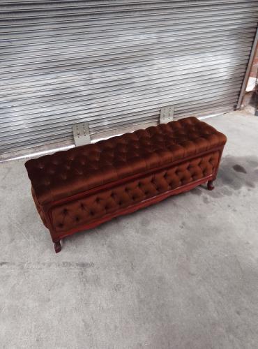 Second-hand Stunning Blanket Box