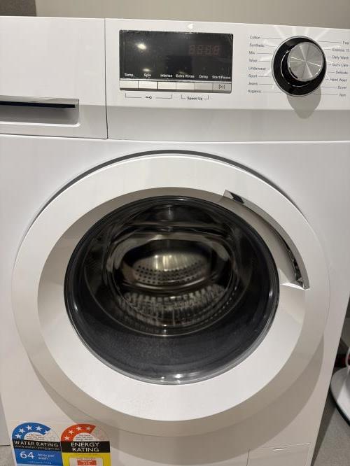 Second-hand Haier 7.5kg Front Load Washing Machine
