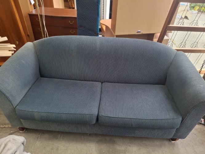 Second-hand Sofa