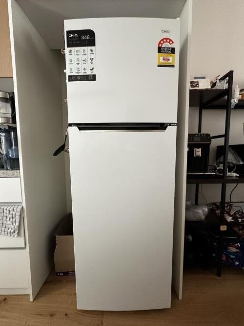 Second-hand Chiq 348L Top Mount Fridge