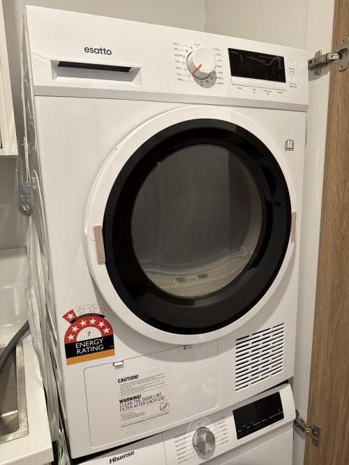 Second-hand Esatto 8kg Dryer