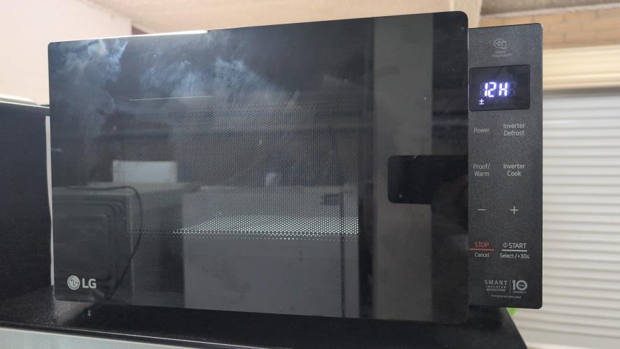 Second-hand LG Microwave