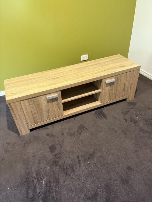 Second-hand Entertainment Unit