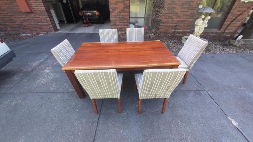 Second-hand Dining Table with 6 Chairs